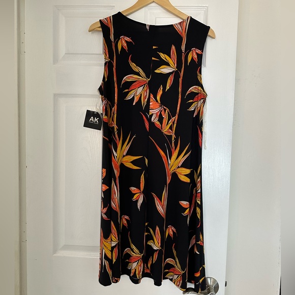 Anne Klein bird of paradise dress NWT sz M - Picture 3 of 5